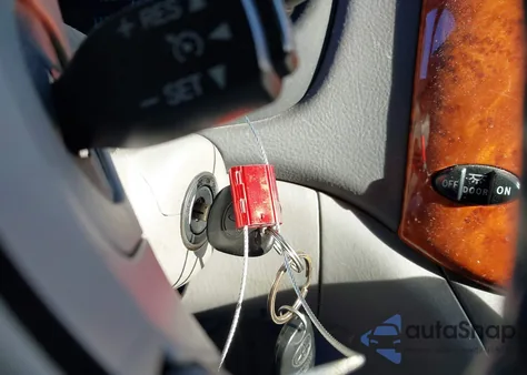 2009 Toyota Sienna Xle z USA, uszkodzony, nr VIN 5TDBK22C99S025916